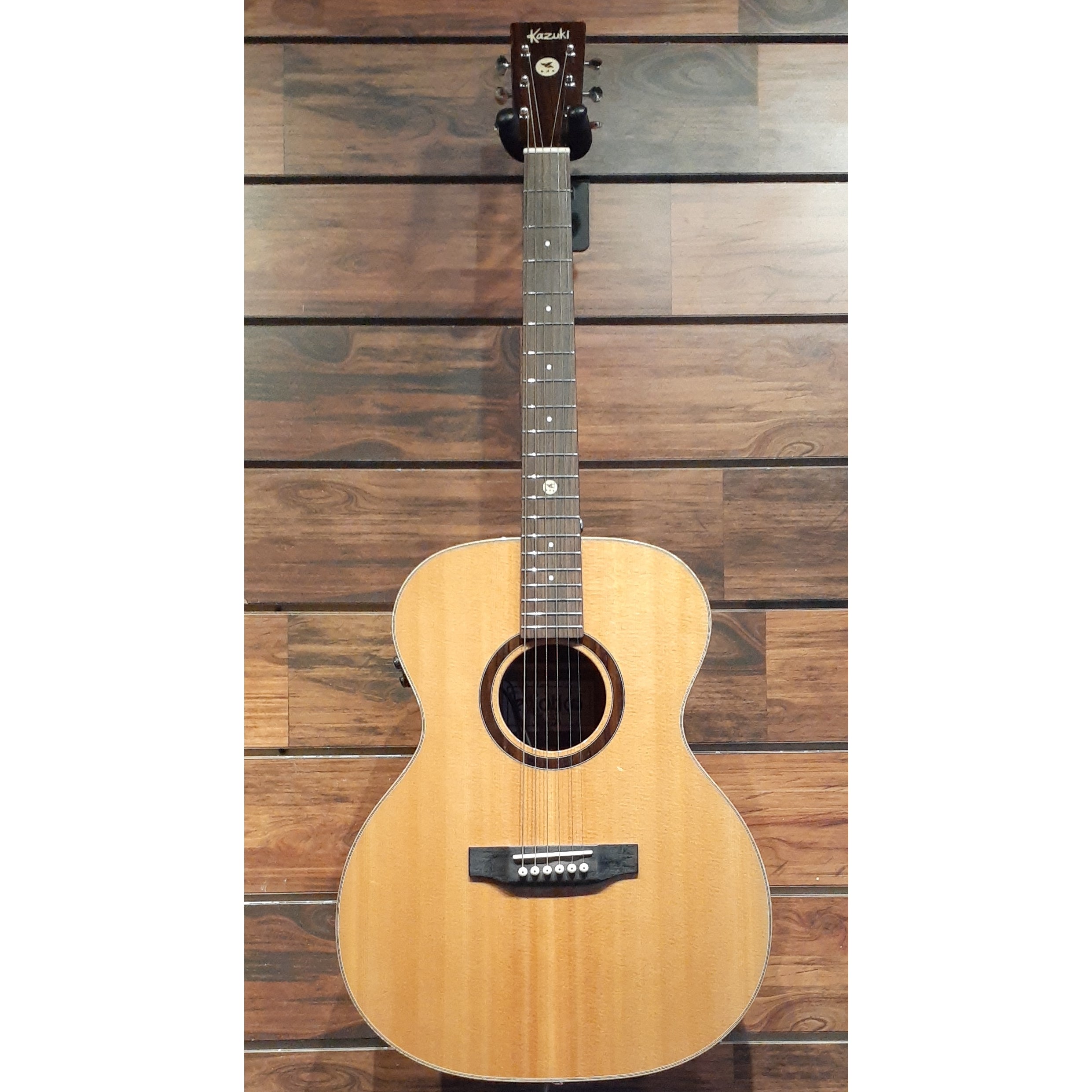 ギター Electric acoustic guitar 81a3lYx1OKL._UF350,350_QL50_.jpg